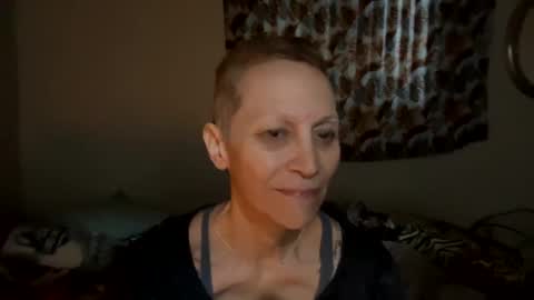 Snapshot of shamanwoman chatting on 12-05-24, 02:33 Shaman Woman online show from 12-05-24, 02:33