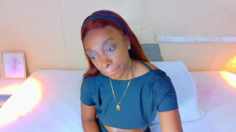 Snapshot of shamira_moore chatting on 04-18-26, 06:01 Catalina online show from 04-18-26, 06:01