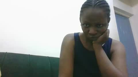 Snapshot of shammy_yummy chatting on 11-17-25, 07:14 shammy_yummy online show from 11-17-25, 07:14