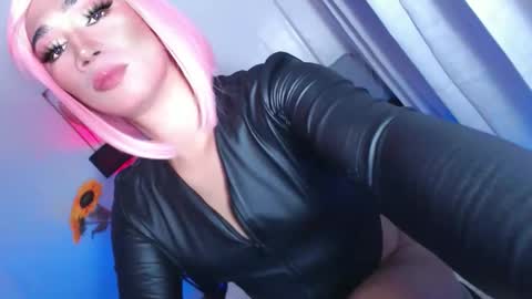 MISS SHANE online show from 04-15-26, 03:02