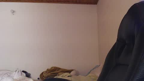 Snapshot of shanel_lozano chatting on 06-12-26, 04:50 shanel_lozano online show from 06-12-26, 04:50