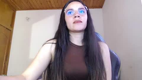 Snapshot of shanel_lozano chatting on 06-21-26, 07:38 shanel_lozano online show from 06-21-26, 07:38