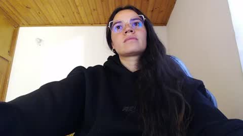 Snapshot of shanel_lozano chatting on 06-22-26, 09:01 shanel_lozano online show from 06-22-26, 09:01