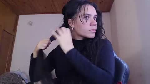 Snapshot of shanel_lozano chatting on 07-17-26, 06:02 shanel_lozano online show from 07-17-26, 06:02
