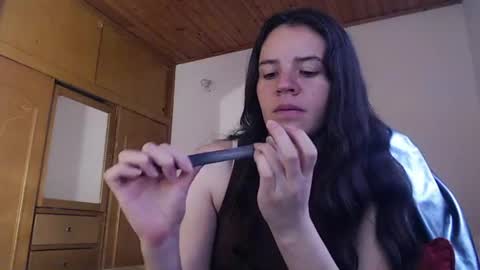 Snapshot of shanel_lozano chatting on 07-21-26, 04:42 shanel_lozano online show from 07-21-26, 04:42