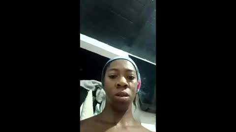 shanelle7 online show from 05-10-26, 01:38