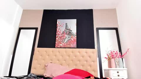 S H A N E L L E   online show from 02-19-25, 08:20