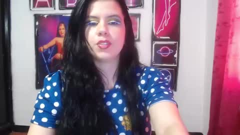 Snapshot of shanellmoore chatting on 01-08-25, 09:12 Shanell Moore online show from 01-08-25, 09:12