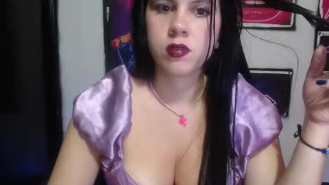 Snapshot of shanellmoore chatting on 02-03-25, 10:00 Shanell Moore online show from 02-03-25, 10:00