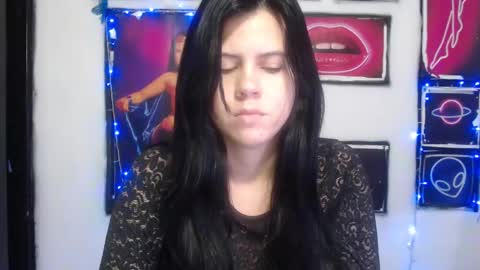 Snapshot of shanellmoore chatting on 02-13-25, 09:41 Shanell Moore online show from 02-13-25, 09:41