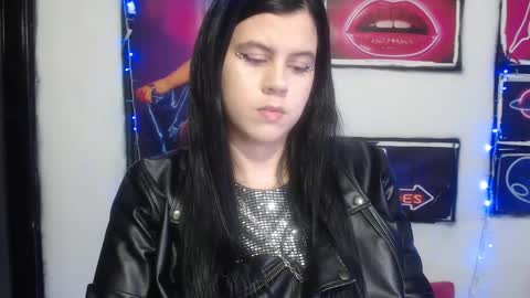 Snapshot of shanellmoore chatting on 02-15-25, 08:22 Shanell Moore online show from 02-15-25, 08:22