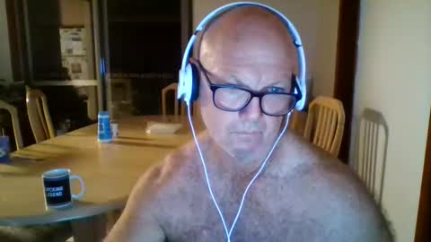 shaneo781570 online show from 04-11-26, 06:34