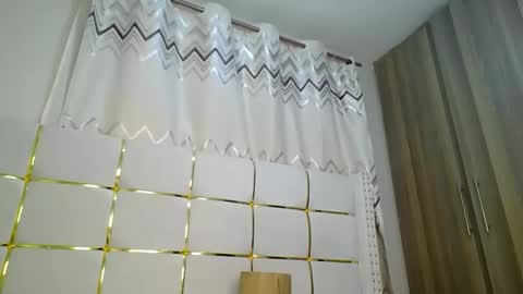 Snapshot of shanizz001 chatting on 01-05-25, 11:33 shanizz online show from 01-05-25, 11:33