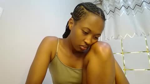 Snapshot of shanizz001 chatting on 01-08-25, 12:06 shanizz online show from 01-08-25, 12:06