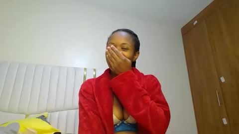 Snapshot of shanizz001 chatting on 01-16-25, 11:16 shanizz online show from 01-16-25, 11:16