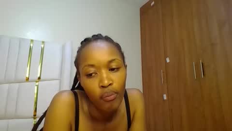 Snapshot of shanizz001 chatting on 01-27-25, 01:26 shanizz online show from 01-27-25, 01:26