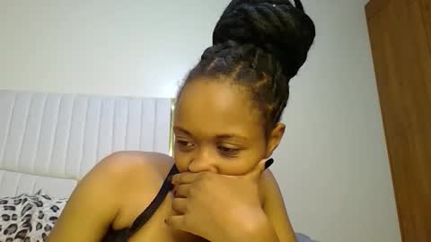 Snapshot of shanizz001 chatting on 01-30-25, 09:25 shanizz online show from 01-30-25, 09:25