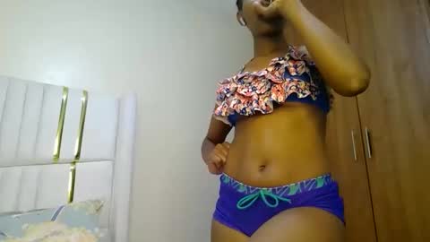 Snapshot of shanizz001 chatting on 02-17-25, 11:53 shanizz online show from 02-17-25, 11:53