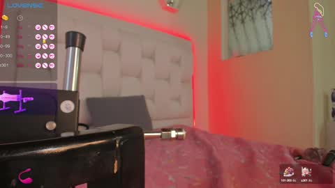 Snapshot of shannakendall chatting on 02-10-25, 08:00 Shana online show from 02-10-25, 08:00