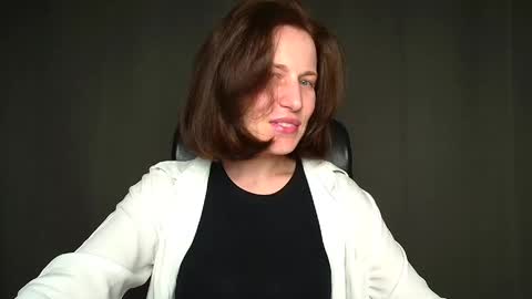 Shannen online show from 05-06-26, 11:04