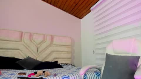 Shannon online show from 10-16-25, 04:57