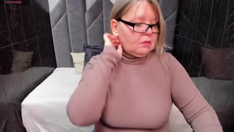 Shannon online show from 02-12-25, 07:45