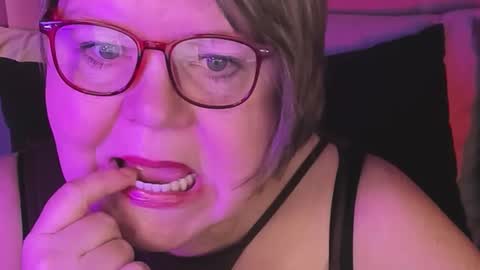 Shannon online show from 01-15-26, 05:45