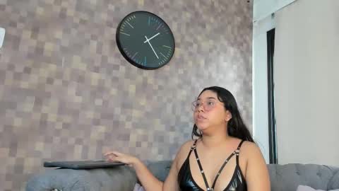 SHANON online show from 09-30-25, 12:21