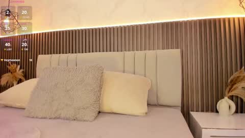 SHANON online show from 10-10-25, 07:24