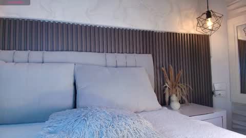 SHANON online show from 03-14-26, 06:24