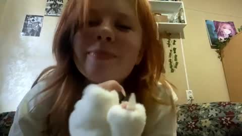 Snapshot of shantaeburleson chatting on 10-31-25, 07:09 Kristin online show from 10-31-25, 07:09