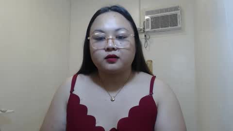 shantal_romance8 online show from 04-28-26, 12:43