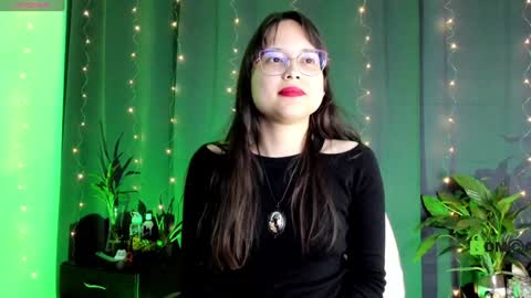 Snapshot of shantalcerezo chatting on 02-07-25, 01:15 Cat-FOLLOWME and we talk IGshantal cerezo online show from 02-07-25, 01:15