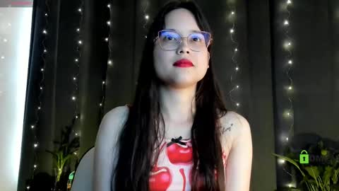 Snapshot of shantalcerezo chatting on 02-12-25, 09:22 Cat-FOLLOWME and we talk IGshantal cerezo online show from 02-12-25, 09:22