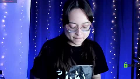 Snapshot of shantalcerezo chatting on 03-06-25, 07:32 Cat-FOLLOWME and we talk IGshantal cerezo online show from 03-06-25, 07:32