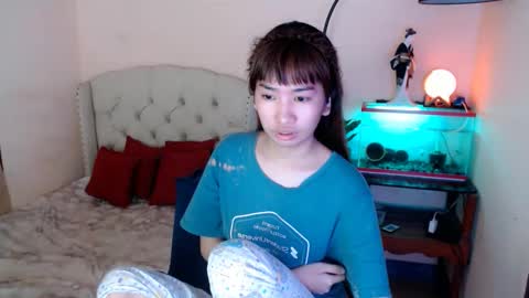 SHANTA FOX  s online show from 02-24-25, 01:24