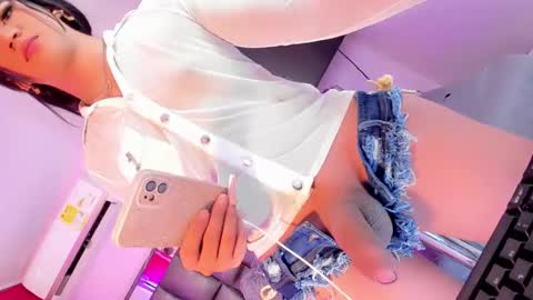 Shantal girls online show from 01-05-25, 08:42
