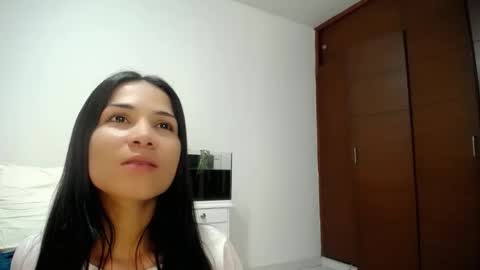 Snapshot of shantalkimberly chatting on 11-10-25, 03:55 maria online show from 11-10-25, 03:55