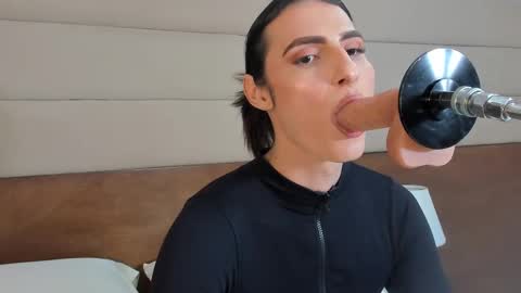  Shantall  online show from 10-27-25, 07:34