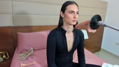  Shantall  online show from 02-05-26, 03:55