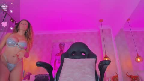 Shantal online show from 03-07-25, 02:01