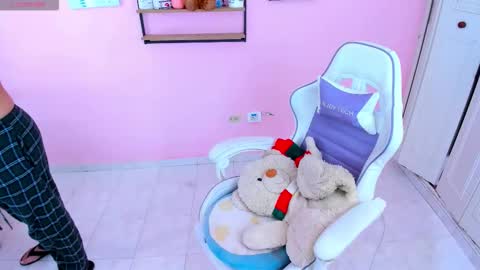 shantals online show from 11-08-25, 01:28