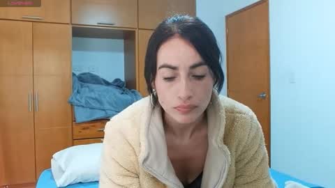 shantal online show from 03-09-26, 03:49