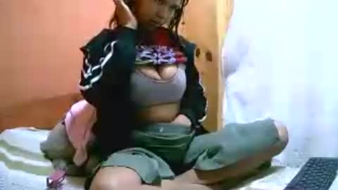 Snapshot of shanyarise chatting on 06-19-26, 06:45 ShanyaRise online show from 06-19-26, 06:45