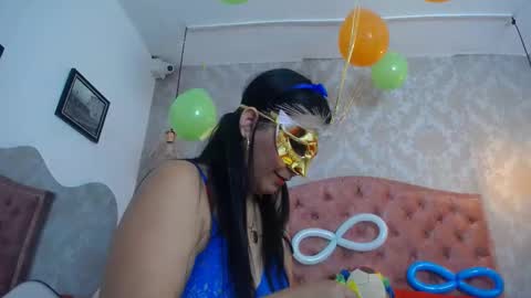 Snapshot of sharick_greco chatting on 02-28-25, 12:31 SHARICK online show from 02-28-25, 12:31