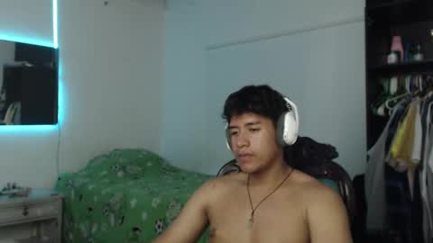 Snapshot of sharky_g chatting on 01-24-25, 05:21 Frqnko online show from 01-24-25, 05:21