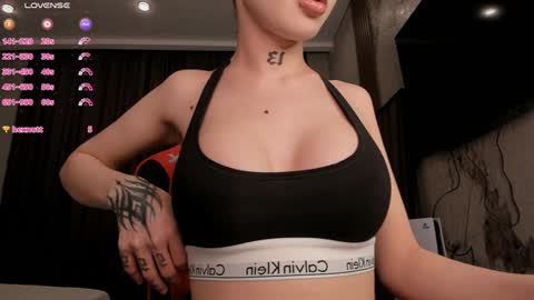 Sharlin  online show from 01-31-25, 01:01