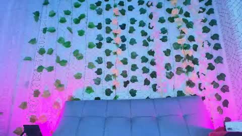 Sharlott online show from 10-01-25, 03:01