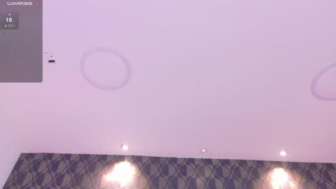 Sharom  online show from 12-21-24, 09:47