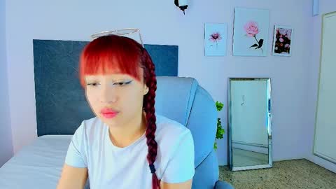 sharon_rosse__ online show from 10-08-25, 12:14